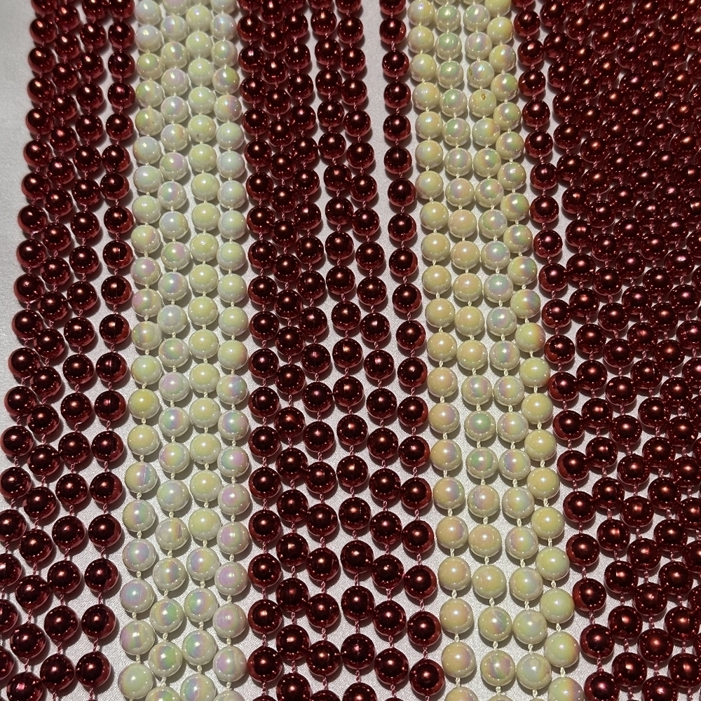 J479 Bulk Bundle of 8 Molded Bead Decor Strings - Picture 2 of 4